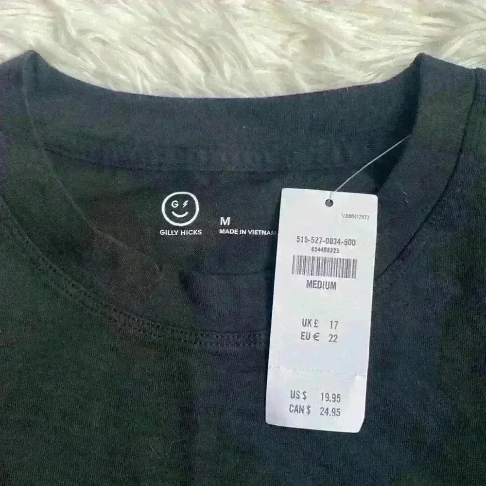 Gilly Hicks size medium, short sleeve black casual crop top.  NWT. - Picture 3 of 6
